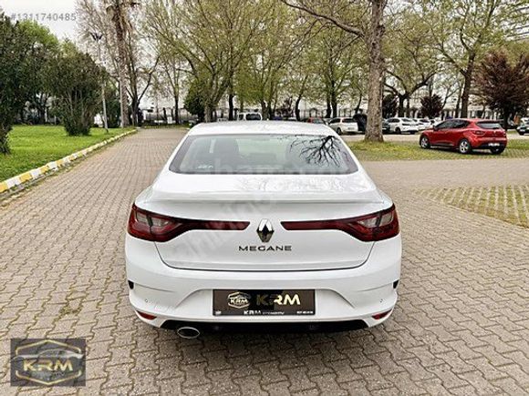2019 MODEL - BAKIMLARI YENİ - HATASIZ - BOYASIZ MEGANE 4