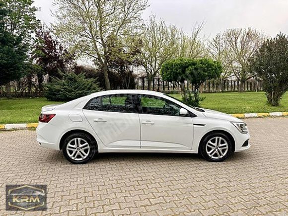 2019 MODEL - BAKIMLARI YENİ - HATASIZ - BOYASIZ MEGANE 4