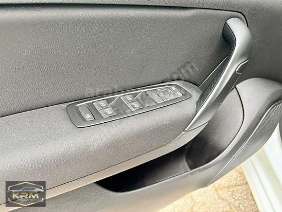 2019 MODEL - BAKIMLARI YENİ - HATASIZ - BOYASIZ MEGANE 4