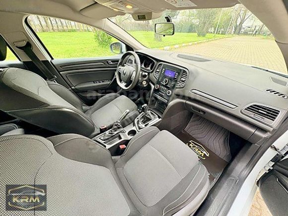 2019 MODEL - BAKIMLARI YENİ - HATASIZ - BOYASIZ MEGANE 4