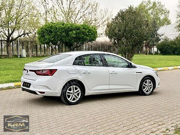 2019 MODEL - BAKIMLARI YENİ - HATASIZ - BOYASIZ MEGANE 4