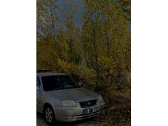 Sahibinden Hyundai Accent 1.6 Admire 2006 Model  193.000 km Gri