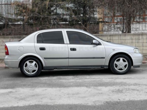 CENGAVERDEN 2000 OPEL ASTRA 1.6 16V ABS KLİMA 100 HP 