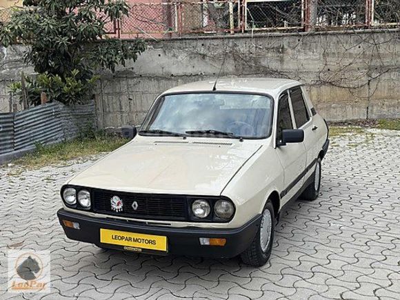 1993 TOROS SEDAN BENZİN LPG MANUEL TEMİZ ARAÇ 260 BİN KM DE