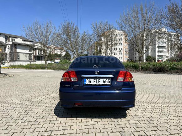 Sahibinden Honda Civic 1.6i VTEC LS Elegance 2004 Model  300.000 km Mavi