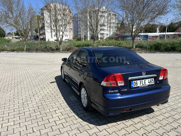 Sahibinden Honda Civic 1.6i VTEC LS Elegance 2004 Model  300.000 km Mavi
