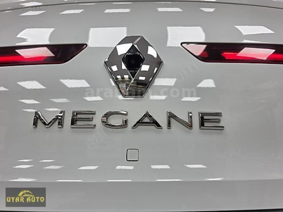 2025 MEGANE TOUCH/HATASIZ/12 BİN/GSR2/Ş.TKP/G.GRŞ/CAR PLAY/NAVİG