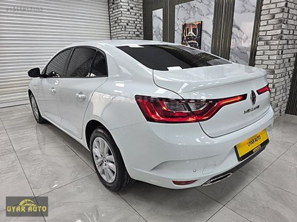 2025 MEGANE TOUCH/HATASIZ/12 BİN/GSR2/Ş.TKP/G.GRŞ/CAR PLAY/NAVİG