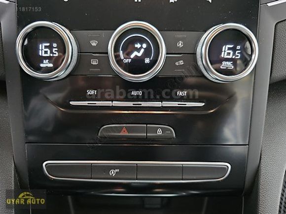 2025 MEGANE TOUCH/HATASIZ/12 BİN/GSR2/Ş.TKP/G.GRŞ/CAR PLAY/NAVİG