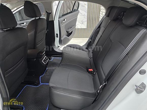 2025 MEGANE TOUCH/HATASIZ/12 BİN/GSR2/Ş.TKP/G.GRŞ/CAR PLAY/NAVİG
