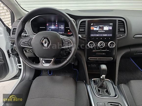 2025 MEGANE TOUCH/HATASIZ/12 BİN/GSR2/Ş.TKP/G.GRŞ/CAR PLAY/NAVİG