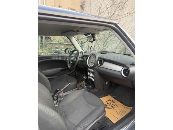 Sahibinden Mini One 1.4 2008 Model İstanbul 175.000 km Beyaz