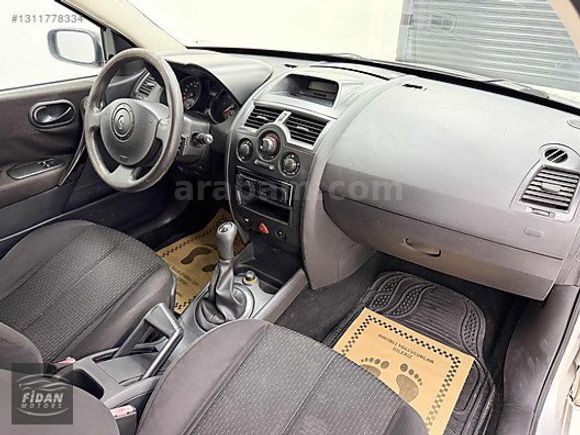 169 BİNDE 1 PARÇA BOYALI 1.4 BENZİN LPG MEGANE