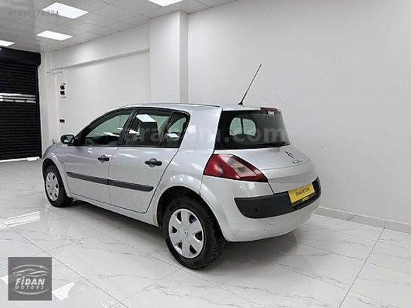 169 BİNDE 1 PARÇA BOYALI 1.4 BENZİN LPG MEGANE