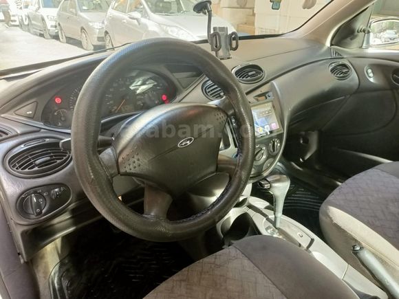 Sahibinden Ford Focus 1.6 Ghia 2001 Model