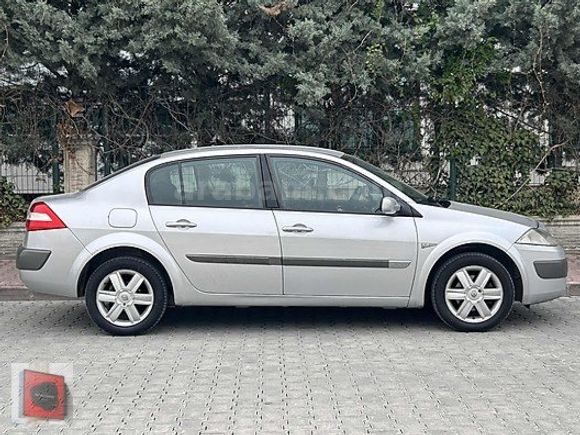 AUTO CUP10'dan HATASIZ 2005 DYNAMİQUE MEGANE II