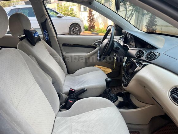 Sahibinden Ford Focus 1.6 Ghia 2004 Model