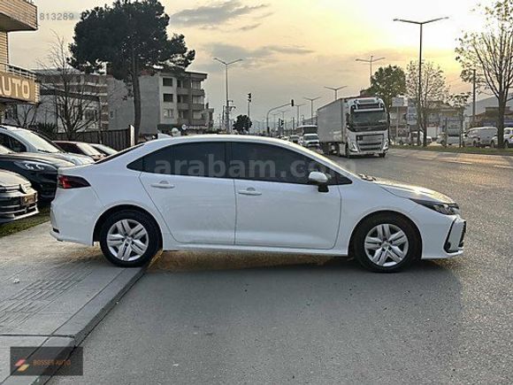BOSSES DEN HATASIZ BOYASIZ 2024 COROLLA 1.5 VİSİON /68 BİN KM/