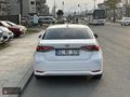 BOSSES DEN HATASIZ BOYASIZ 2024 COROLLA 1.5 VİSİON /68 BİN KM/