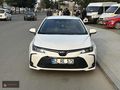 BOSSES DEN HATASIZ BOYASIZ 2024 COROLLA 1.5 VİSİON /68 BİN KM/