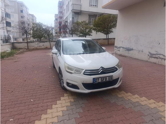 Sahibinden Citroen C4 1.6 e-HDi Confort 2012 Model