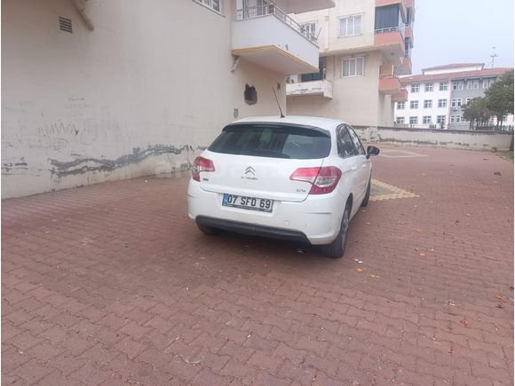 Sahibinden Citroen C4 1.6 e-HDi Confort 2012 Model