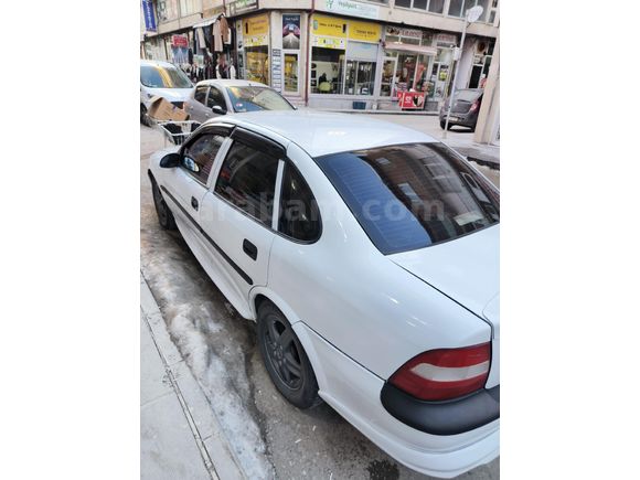 Sahibinden Opel Vectra 2.0 GLS 1998 Model
