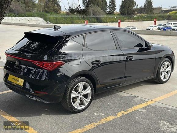 2025 LEON FR 1.5 PLUG-IN HYBRİD 204 HP FR FULL+FULL