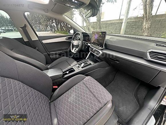 2025 LEON FR 1.5 PLUG-IN HYBRİD 204 HP FR FULL+FULL