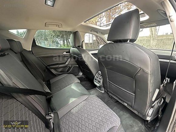 2025 LEON FR 1.5 PLUG-IN HYBRİD 204 HP FR FULL+FULL