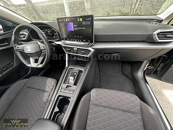2025 LEON FR 1.5 PLUG-IN HYBRİD 204 HP FR FULL+FULL