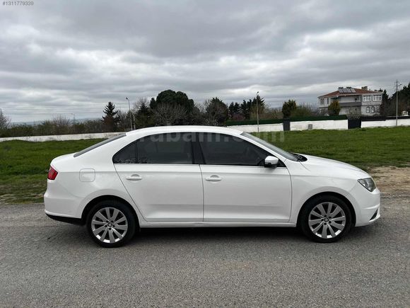 Tarık motors tan temiz otomatik aile aracı