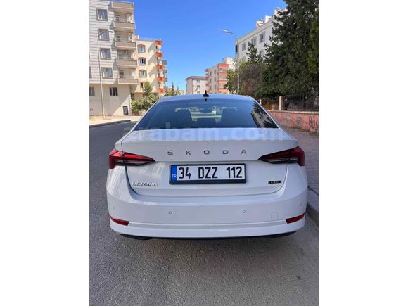 Sahibinden Skoda Octavia 1.5 e-Tec Elite 2021 Model 