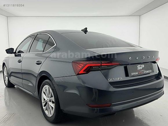 K.KARTINA 9TAKSİT 2022 SKODA OCTAVIA 1.5TSI e-TEC PREMIUM HİBRİT