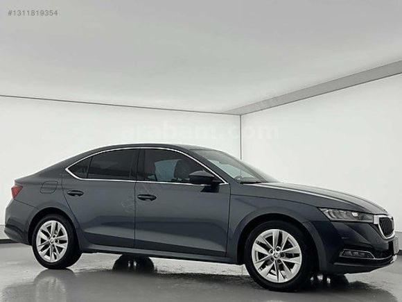 K.KARTINA 9TAKSİT 2022 SKODA OCTAVIA 1.5TSI e-TEC PREMIUM HİBRİT