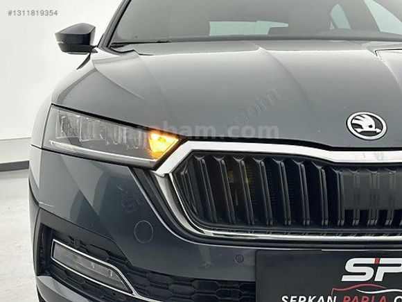 K.KARTINA 9TAKSİT 2022 SKODA OCTAVIA 1.5TSI e-TEC PREMIUM HİBRİT