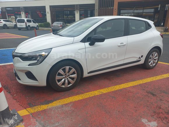 Renault Clio 1.0 TCe Joy 2023 Model İstanbul