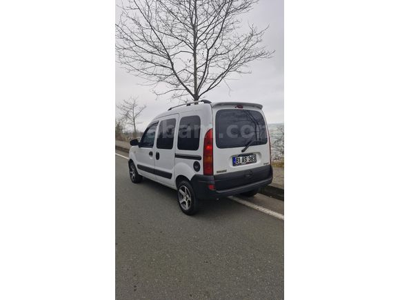 Sahibinden Renault Kangoo Multix 1.5 dCi Authentique 2004 Model  303.000km Beyaz