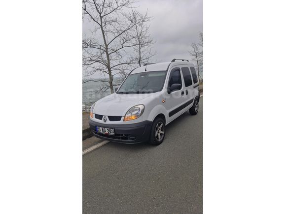 Sahibinden Renault Kangoo Multix 1.5 dCi Authentique 2004 Model  303.000km Beyaz