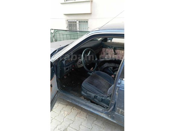 Sahibinden Mazda 626 2.0 GLX 1991 Model  370.000 km Lacivert