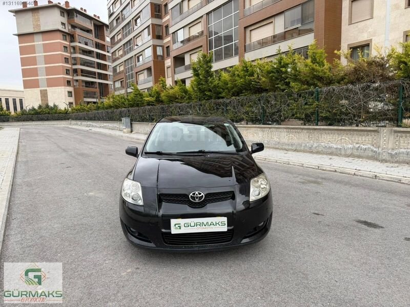 Galeriden Toyota Auris 1.4 D-4D Comfort 2009 Model Konya 292.000 km Siyah