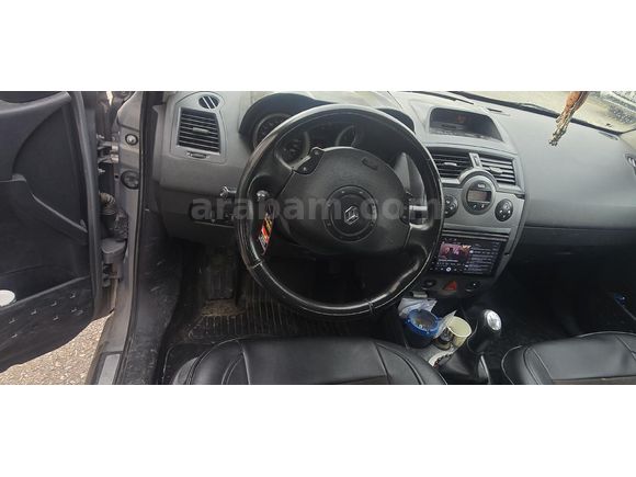 Sahibinden Renault Megane 1.6 Dynamique 2004 Model