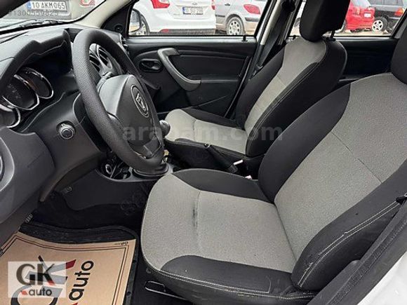 GK Auto // DACIA DUSTER 4X4 **110 HP **SORUNSUZ *BAKIMLI *ORJ.KM