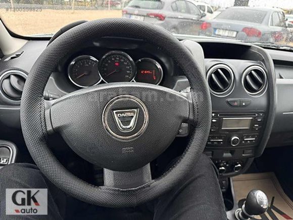 GK Auto // DACIA DUSTER 4X4 **110 HP **SORUNSUZ *BAKIMLI *ORJ.KM