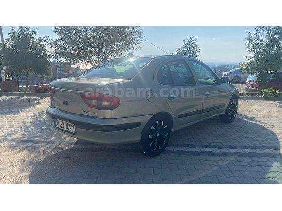 Sahibinden Renault Megane 1.9 DTi Expression 2003 Model  328.000 km