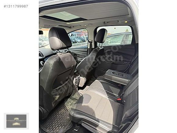 BAŞKENT'DEN 2015 1.5 ECOBOOST FORD KUGA CAM TAVAN 4X4 EN DOLUSU