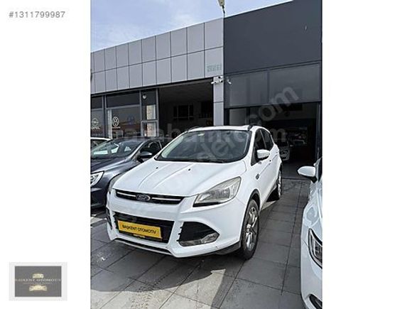 BAŞKENT'DEN 2015 1.5 ECOBOOST FORD KUGA CAM TAVAN 4X4 EN DOLUSU