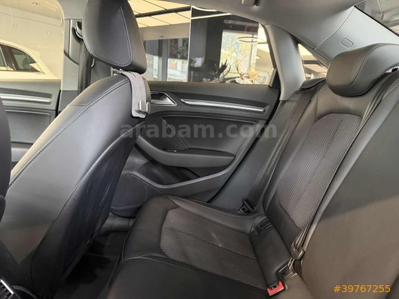 | UNIQ AUTO | 2017 AUDI A3 DESİGN LİNE G.GRŞ ÖN-ARKA PARK SNSR