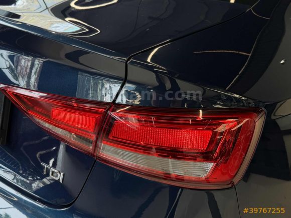 | UNIQ AUTO | 2017 AUDI A3 DESİGN LİNE G.GRŞ ÖN-ARKA PARK SNSR