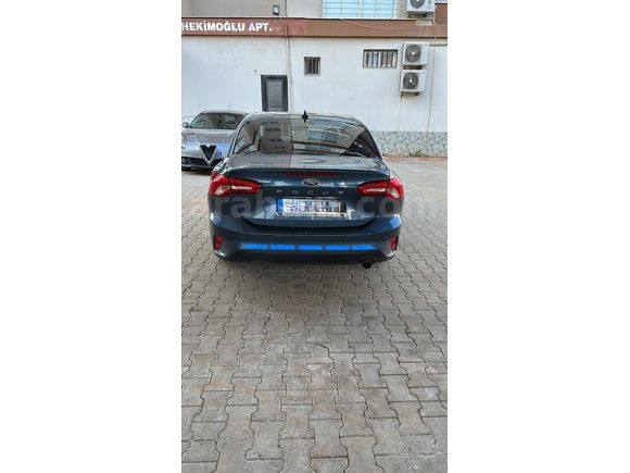 Sahibinden Ford Focus 1.5 EcoBlue Titanium Stil 2023 Model